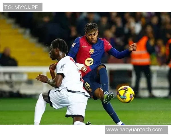 博扬:咱们需将亚马尔放进保护罩,不让任何外界搅扰影响到他